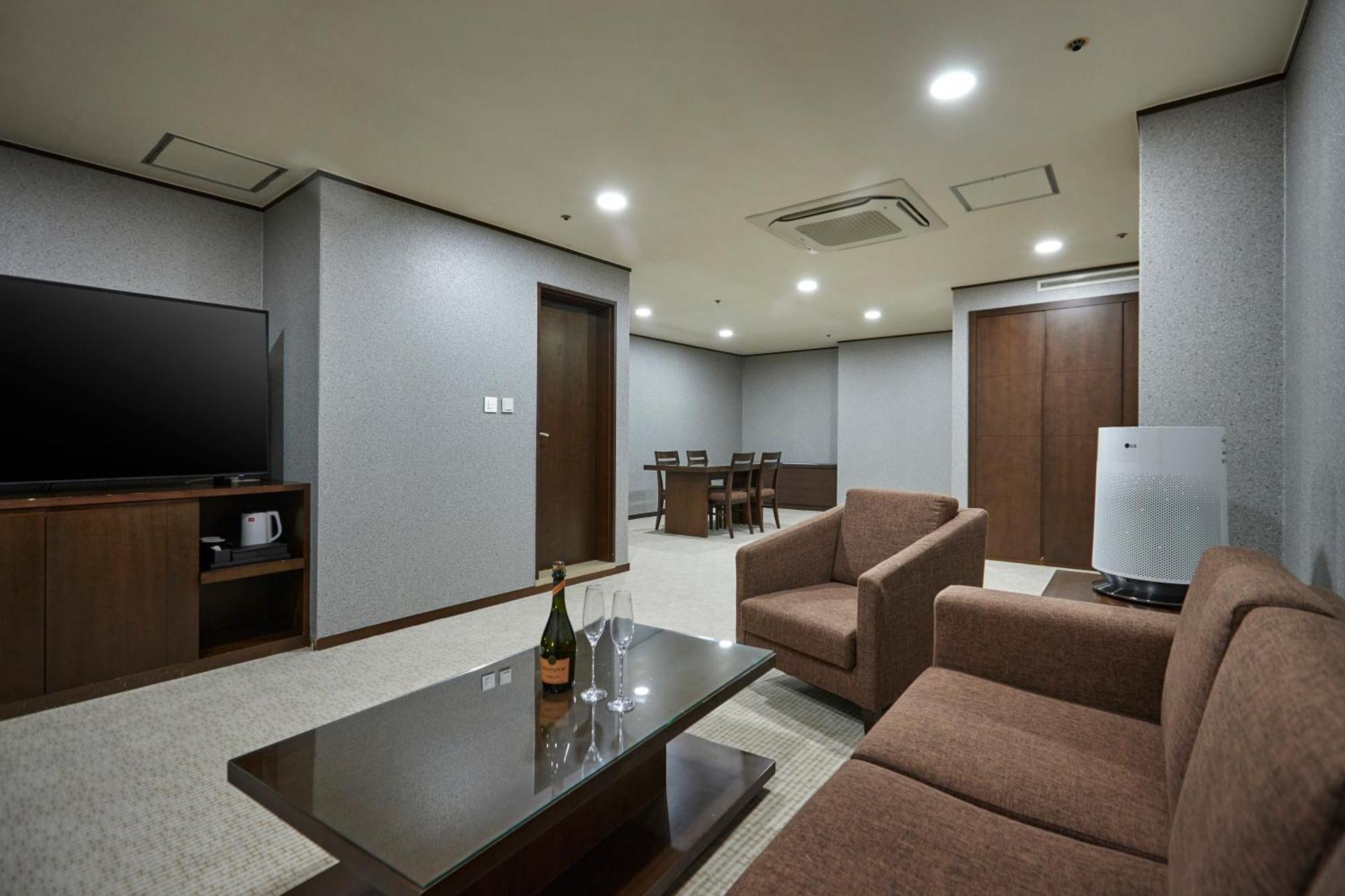 Hotel Interciti Ντέτζον Εξωτερικό φωτογραφία